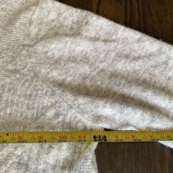 Thyme Maternity NWT Grey Turtle Neck or Cowl neck Sweater size 3X - Picture 9 of 9